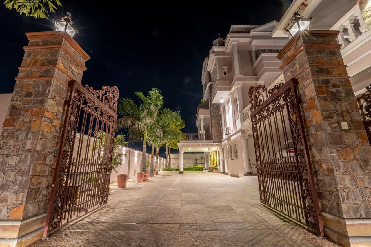 Radhe Krishna Niwas Apartment Udaipur Luaran gambar